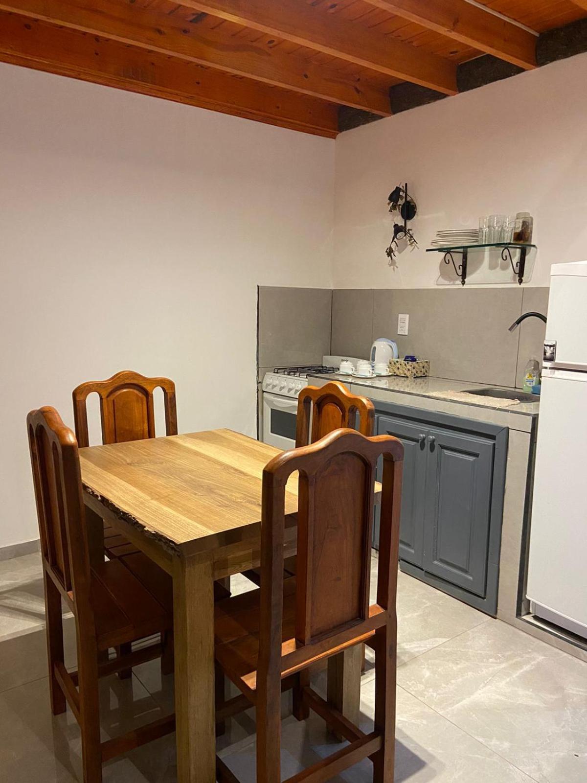 Hospedaje El Tucan Puerto Iguazu Ngoại thất bức ảnh