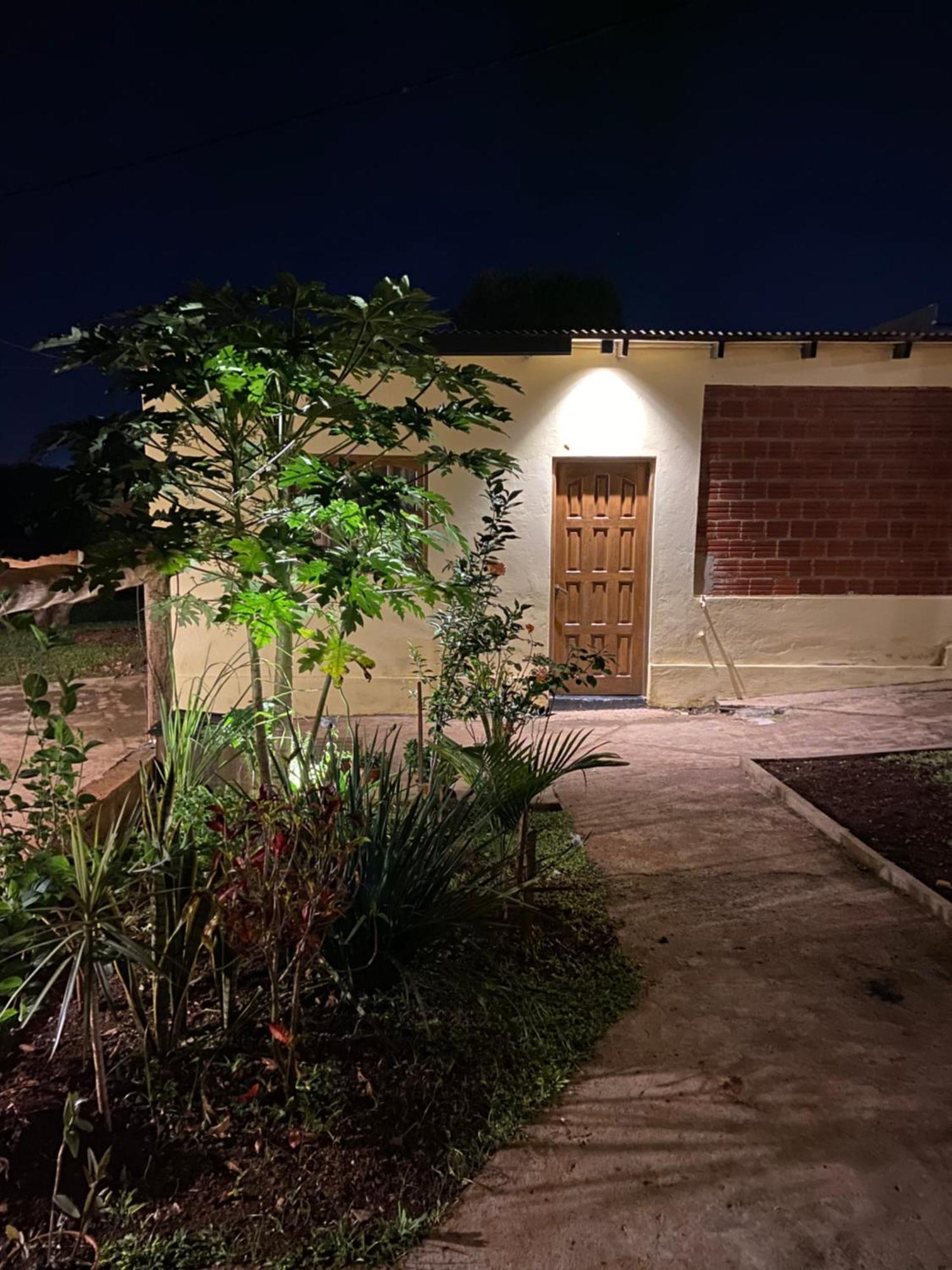 Hospedaje El Tucan Puerto Iguazu Ngoại thất bức ảnh